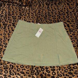American Eagle green knit skort